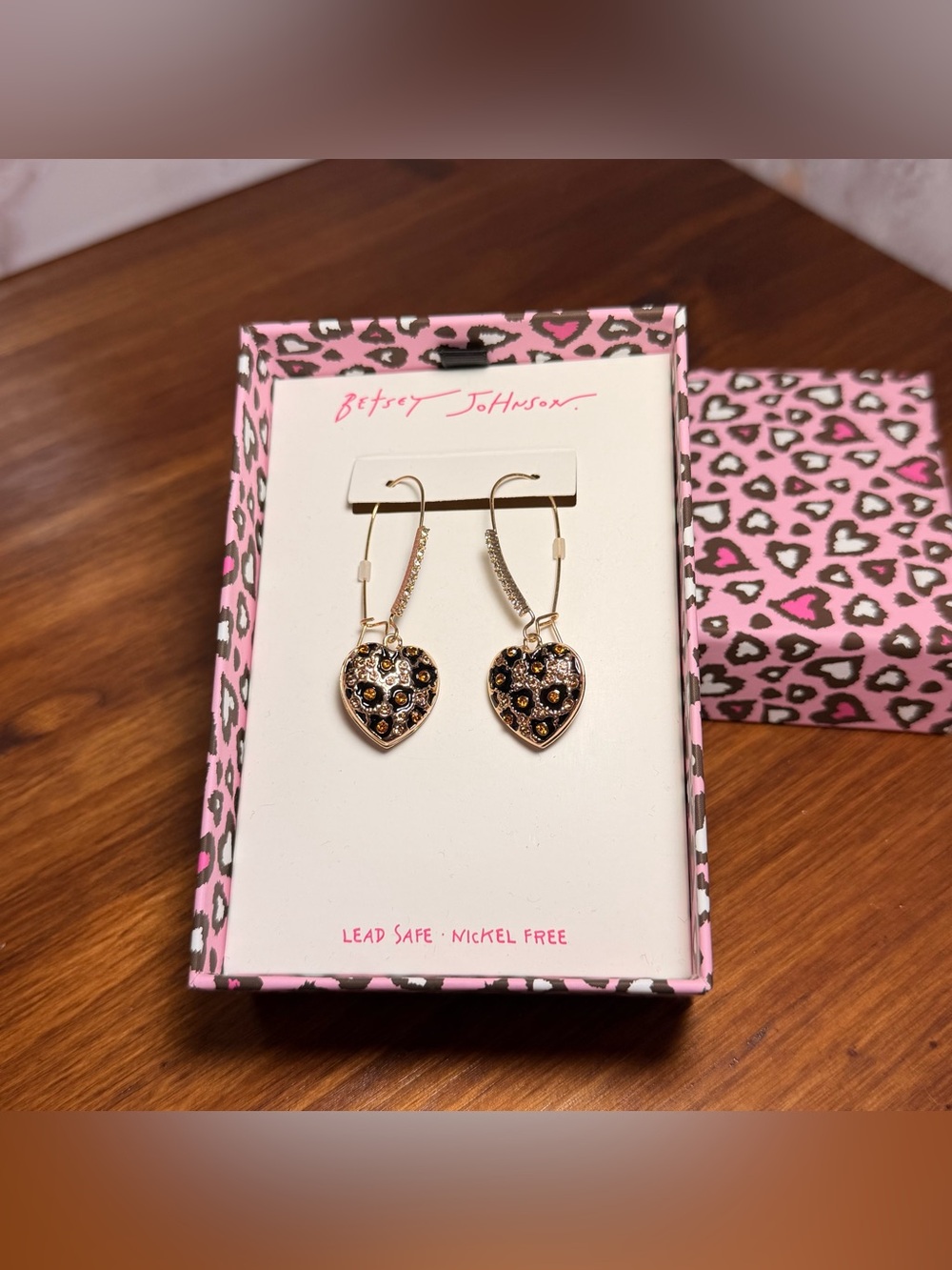 NWT Betsey Johnson Gold Heart Rhinestone Leopard-Print Drop Earrings